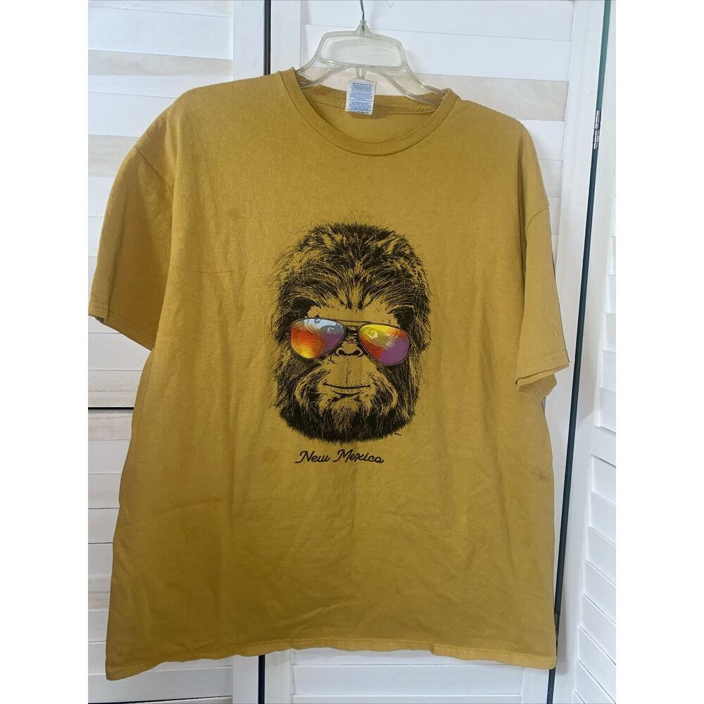 Vintage Y2K New Mexico Ape Monkey Sunglasses Graphic Tee Shirt Yellow XL